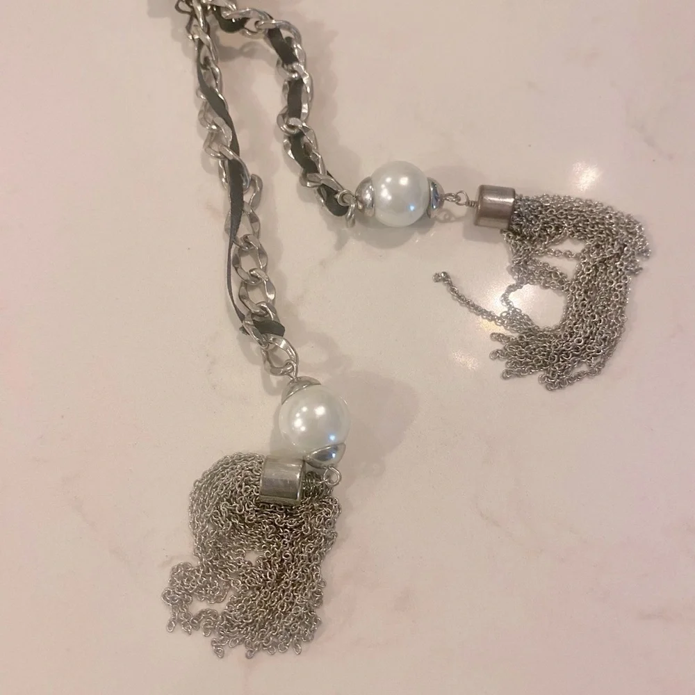 WHITE HOUSE BLACK MARKET Chain Ribbon Tassle Necklace | EUC | MSRP $149
